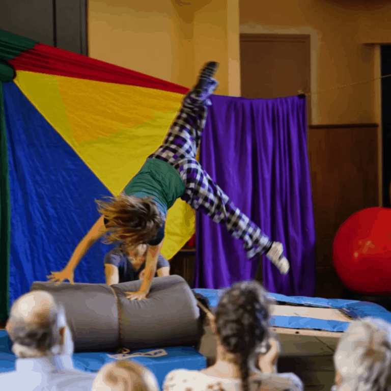 Atelier cirque Ti'zOursons de l'Ariège - Le portail des enfants et des familles en Ariège