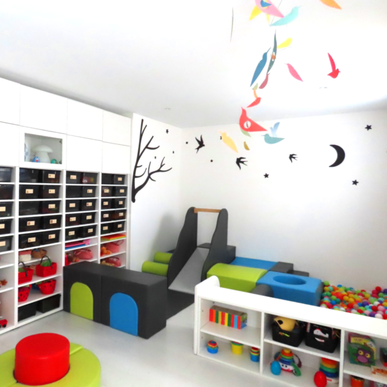 Lieu d'accueil - Salle de jeux Lieu d'accueil MaM